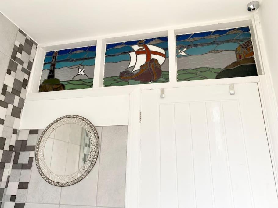 Charming Seaside Cottage In Leigh-On-Sea Southend-on-Sea Exteriör bild